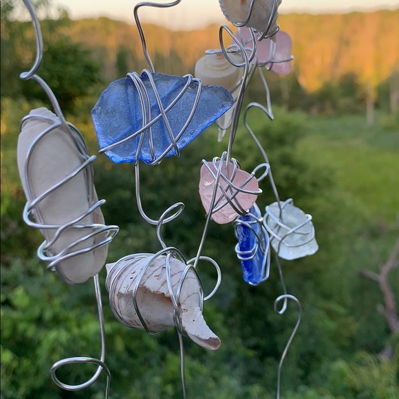 Beach sea glass seashells suncatcher wind chime #3 aqua amber pink blue clear - Picture 14 of 16